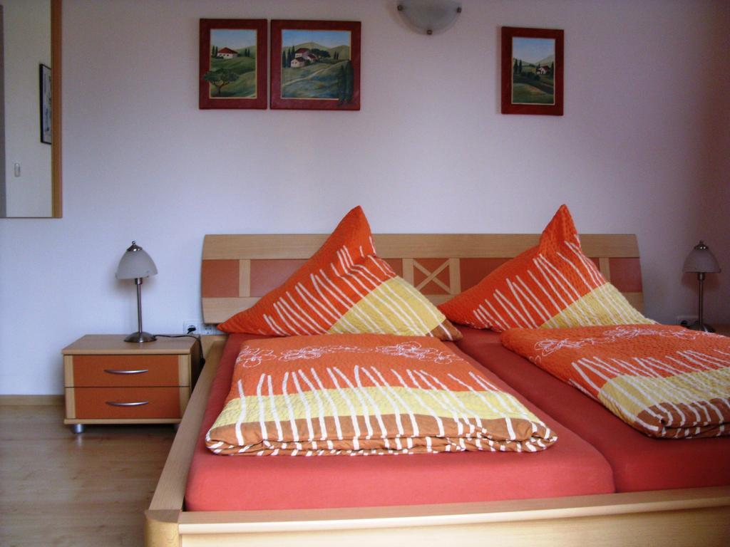 Pension Fitnessoase Eussenheim ห้อง รูปภาพ